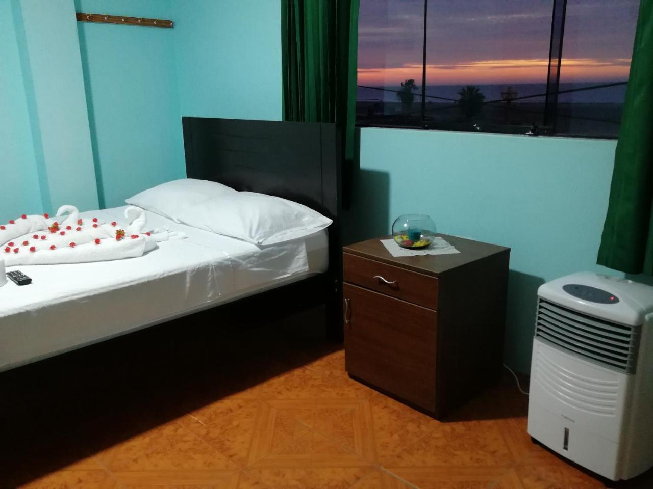 Hotel Nuevo Amanecer Puerto Chicama Exterior foto